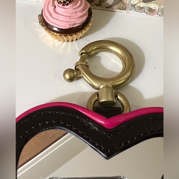 Juicy Couture Bag Charm - Picture 15 of 16